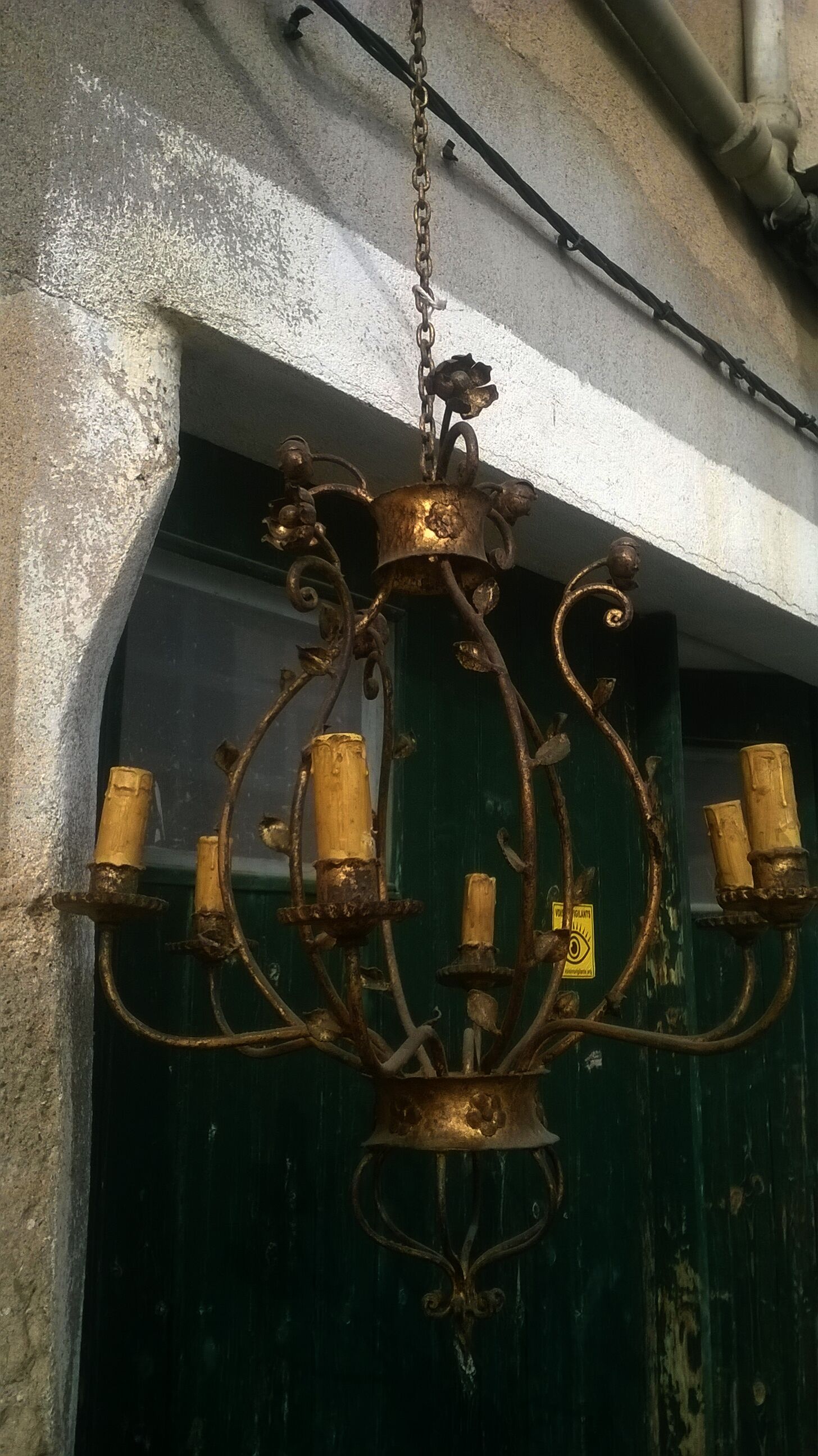 Six-light vintage chandelier