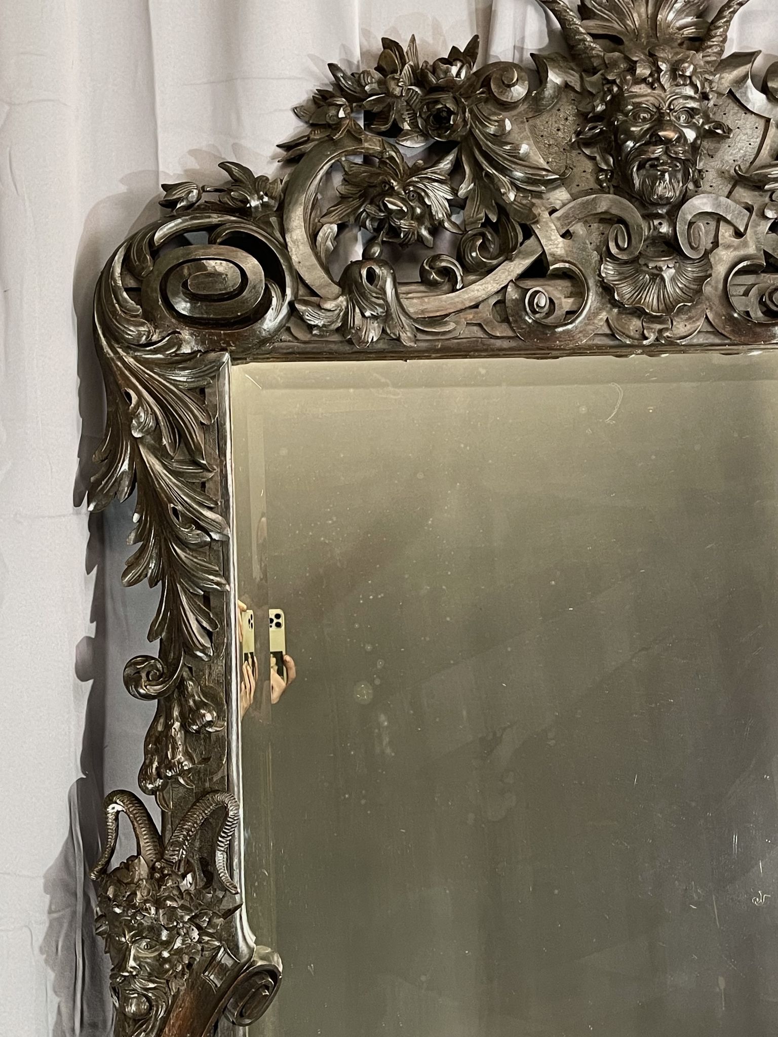 Mirror 191x122 cm period XIXth in natural wood, decoration of chimeras, satyrs