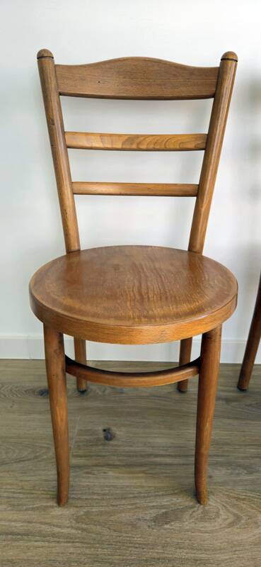 Set of 4 Baumann bistro chairs – model “Le Marais” – light wood