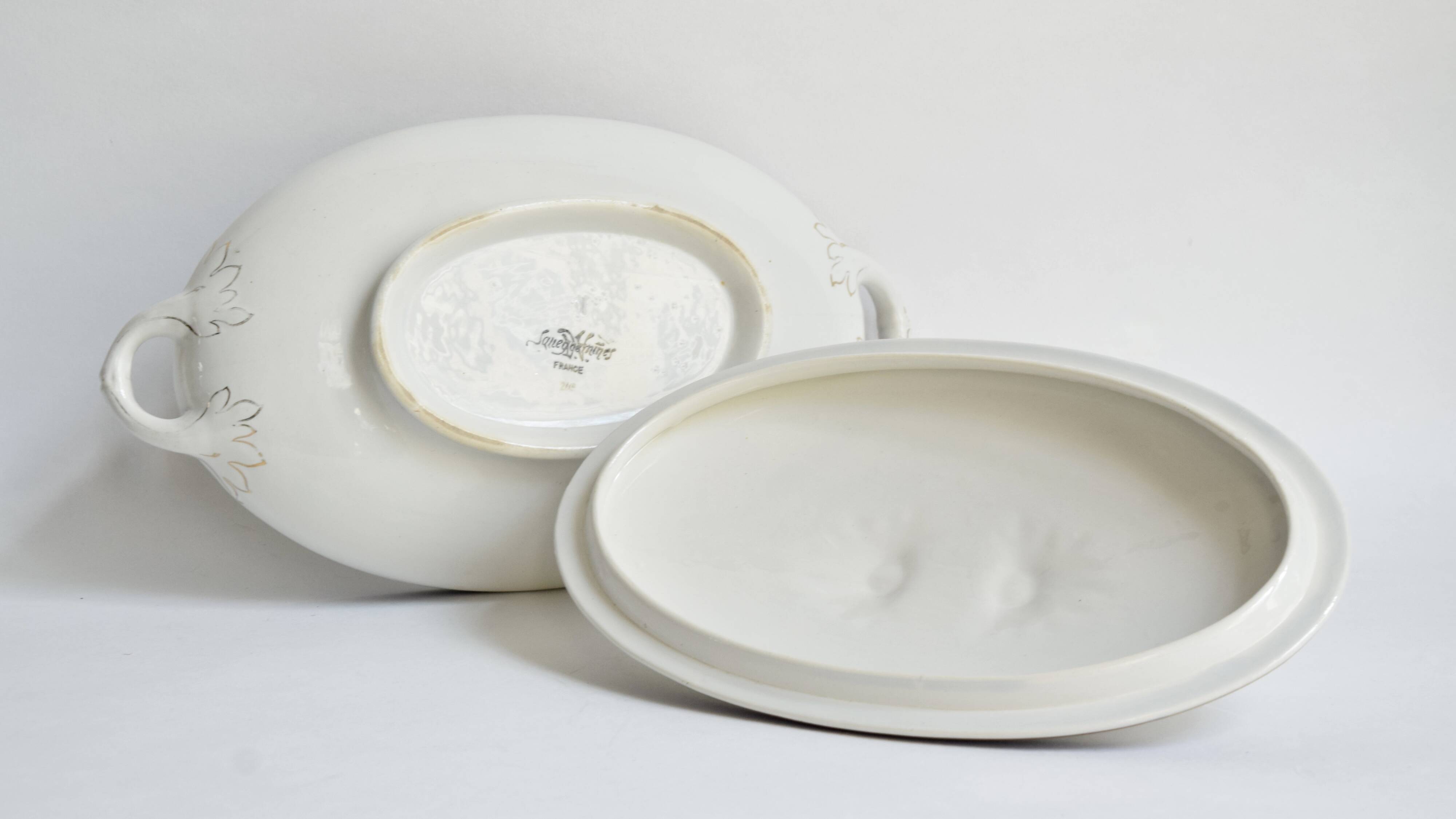 Sarreguemines earthenware - Former vegetable bowl