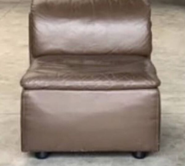 Chauffeuse scandinave vintage en cuir bronze irisé, Fauteuil Ligne Roset