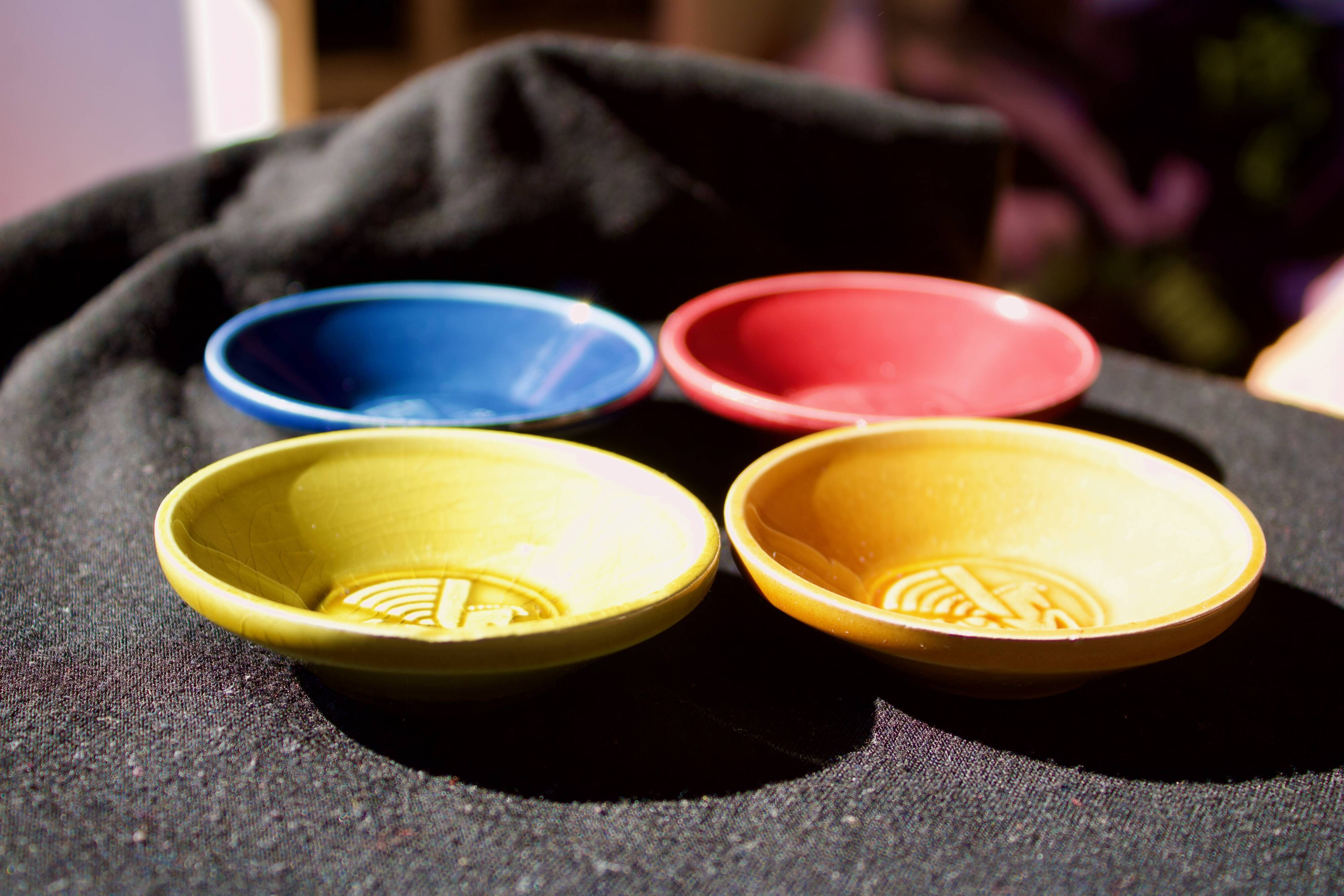 Air France : Old ashtrays / pocket drains / advertising cups in porcelain 1950's