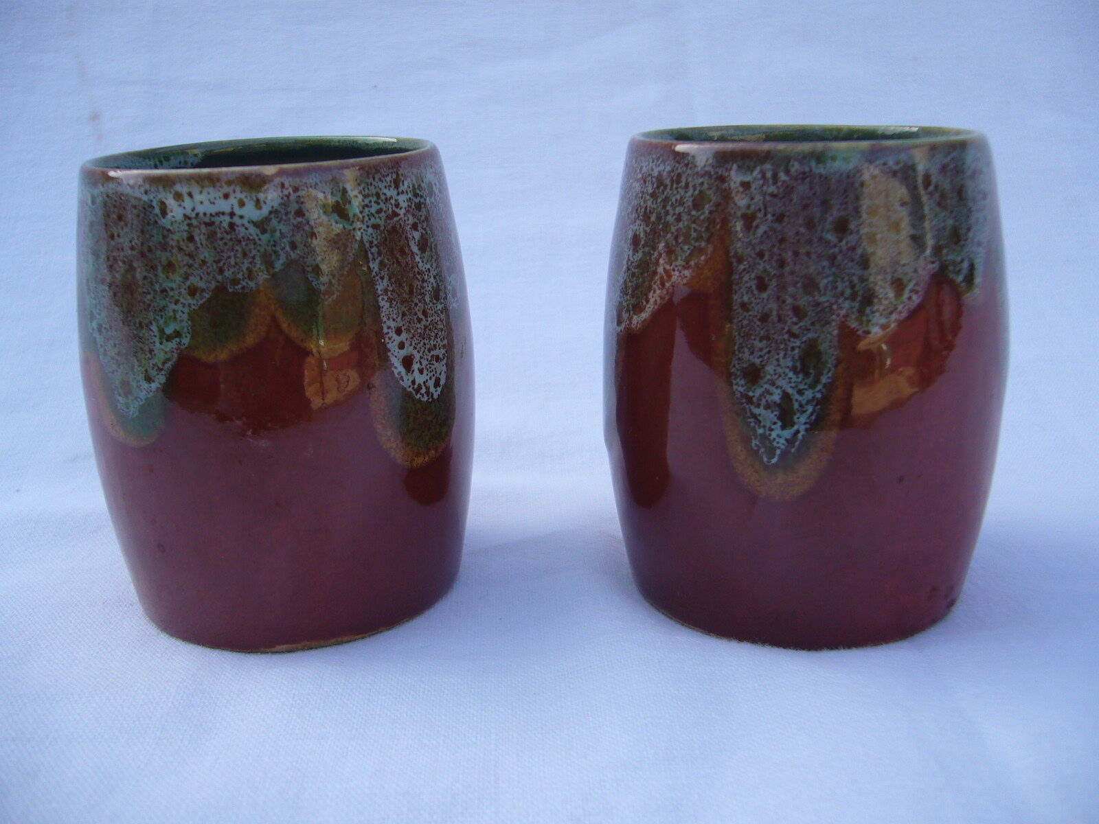 Set of two flamed sandstone cups