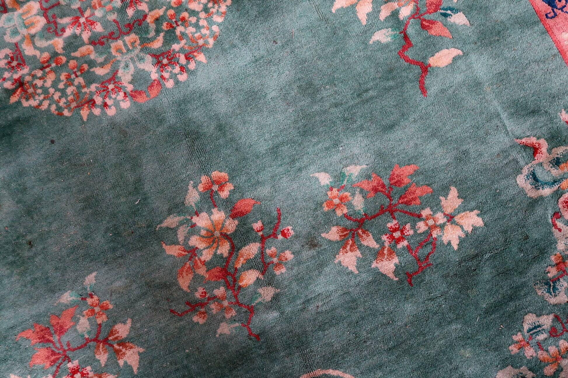 Handmade antique Art Deco Chinese rug 216cm x 295cm, 1920s