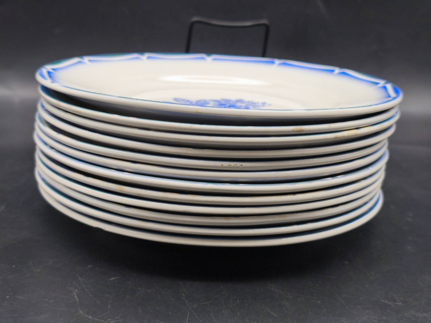 12 Canebière dinner plates