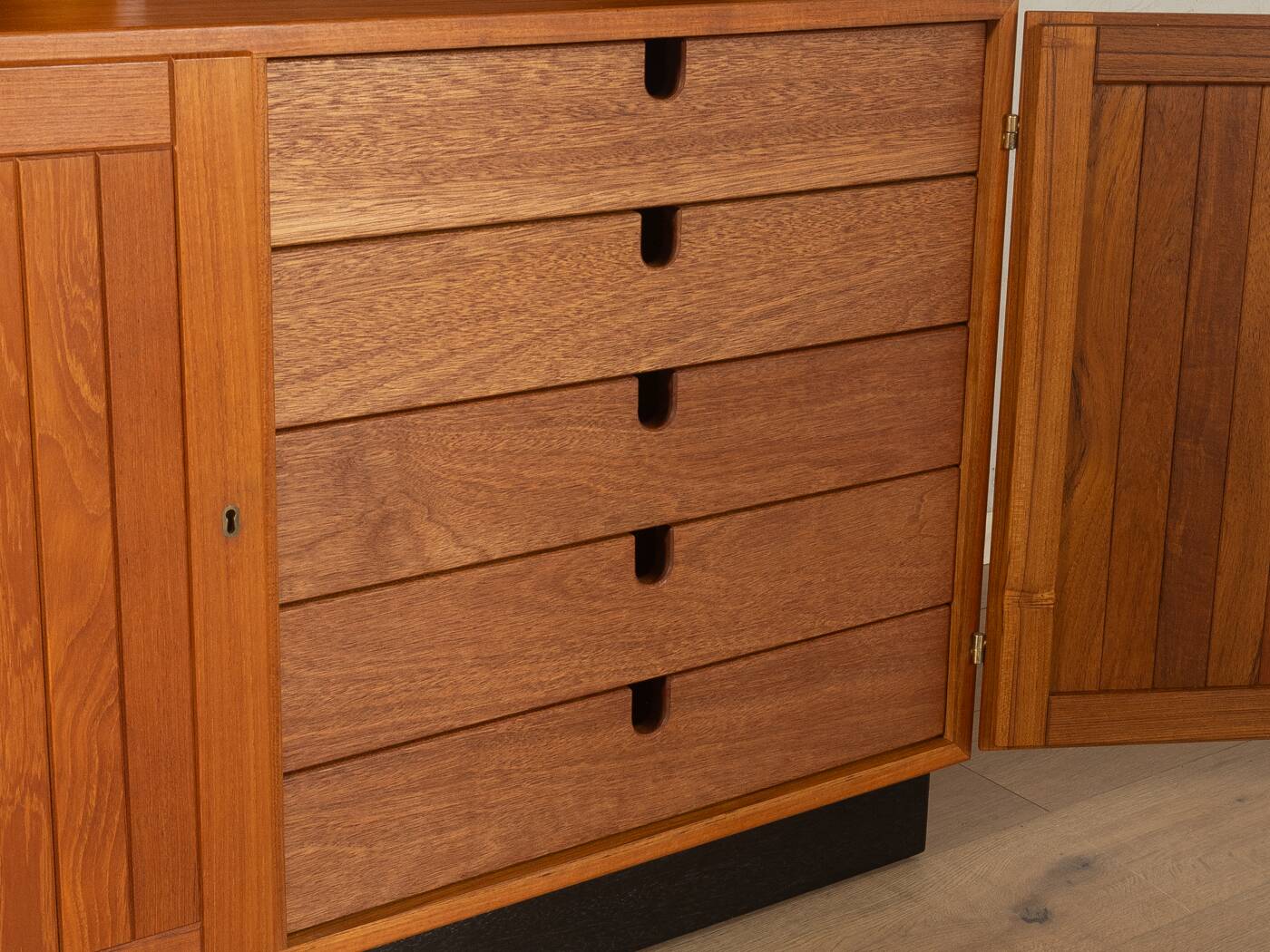 Classic two-piece sideboard from the 1960s by Poul Hundevad