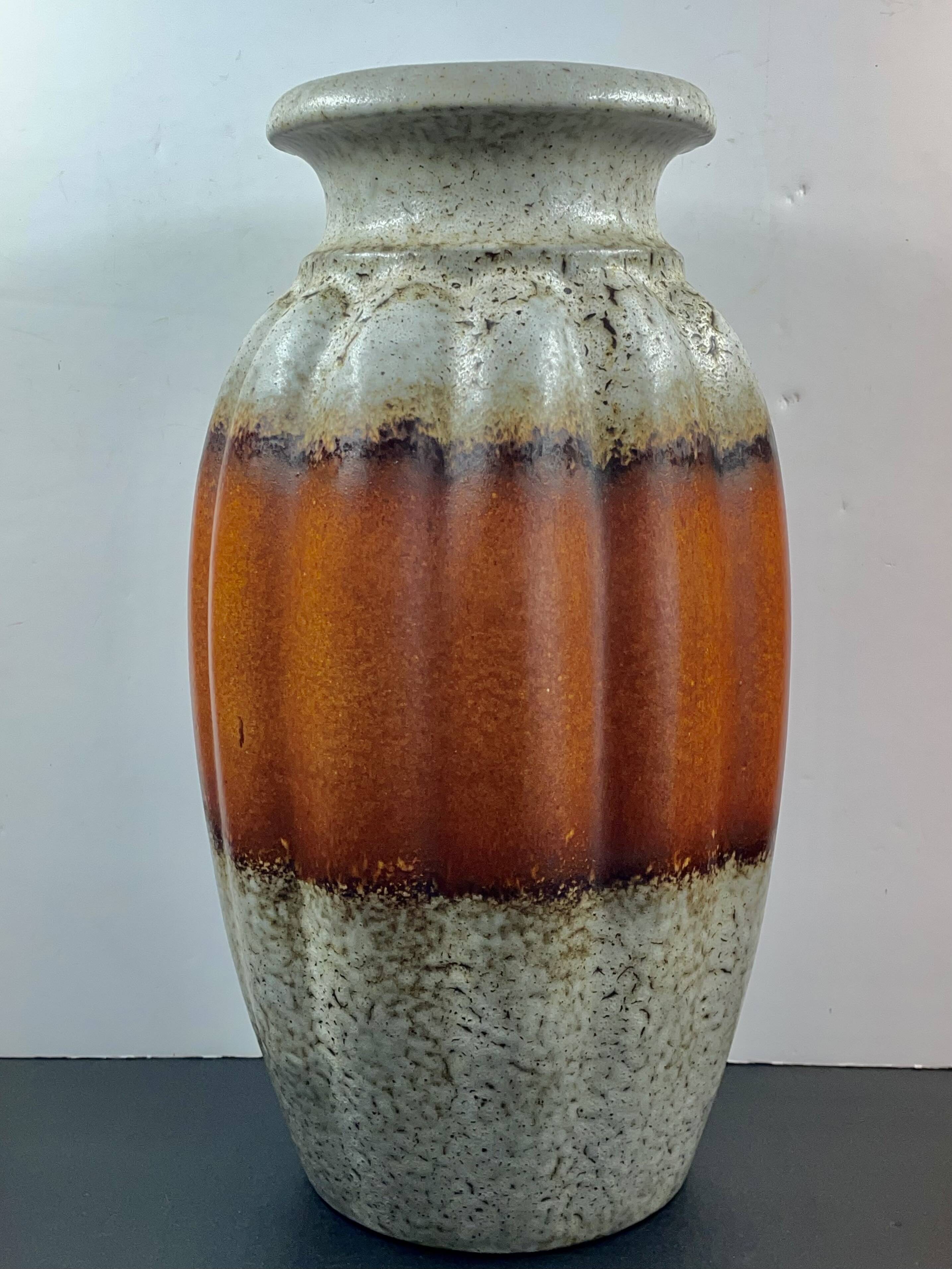 Modernist vase gadrons sheurich 205-40 lava orange w.germany vintage alle