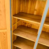 Parisian wardrobe and his bedside