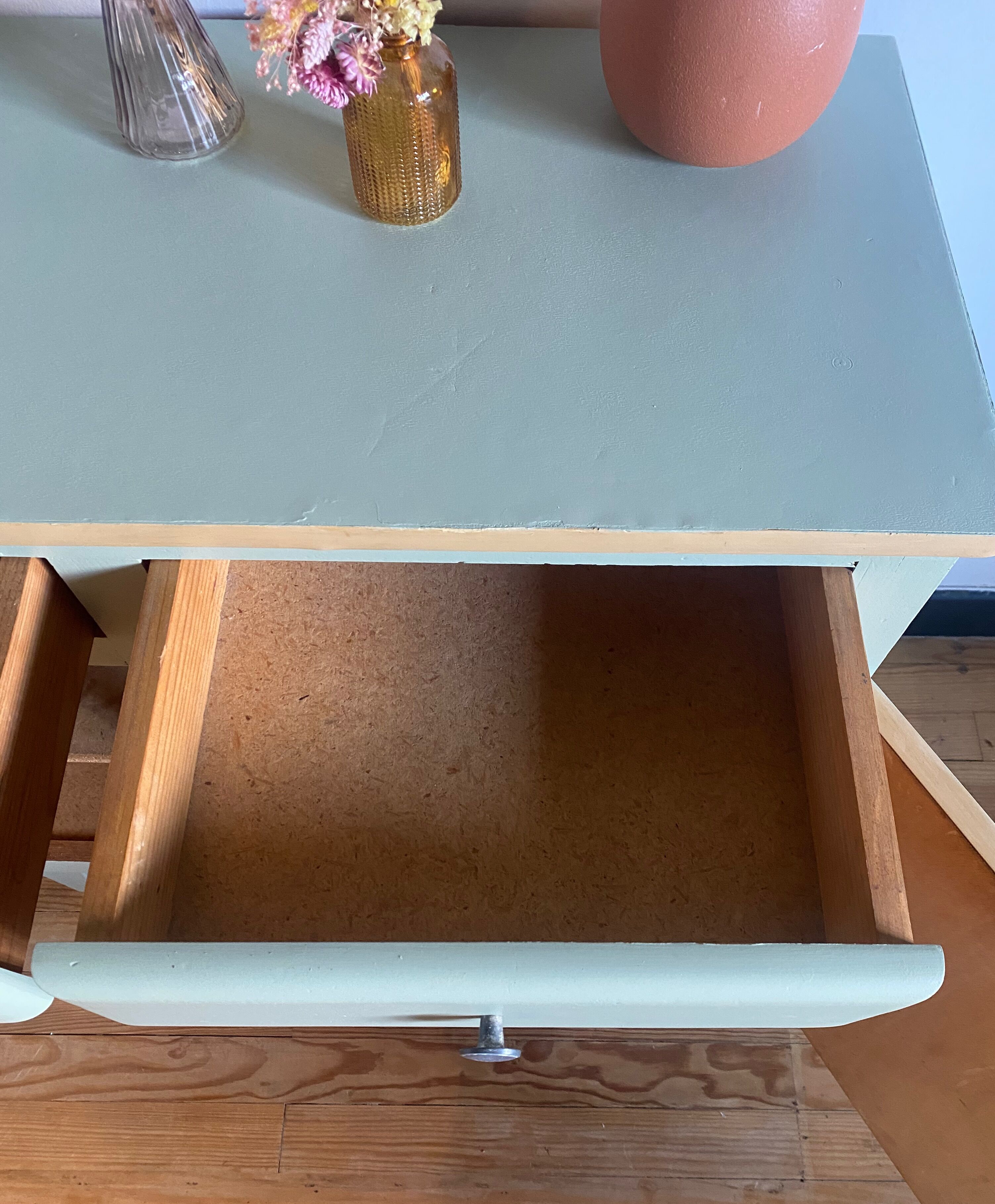 Vintage khaki buffet