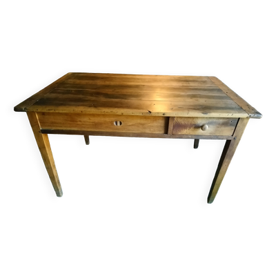 Table de ferme bressane en noyer