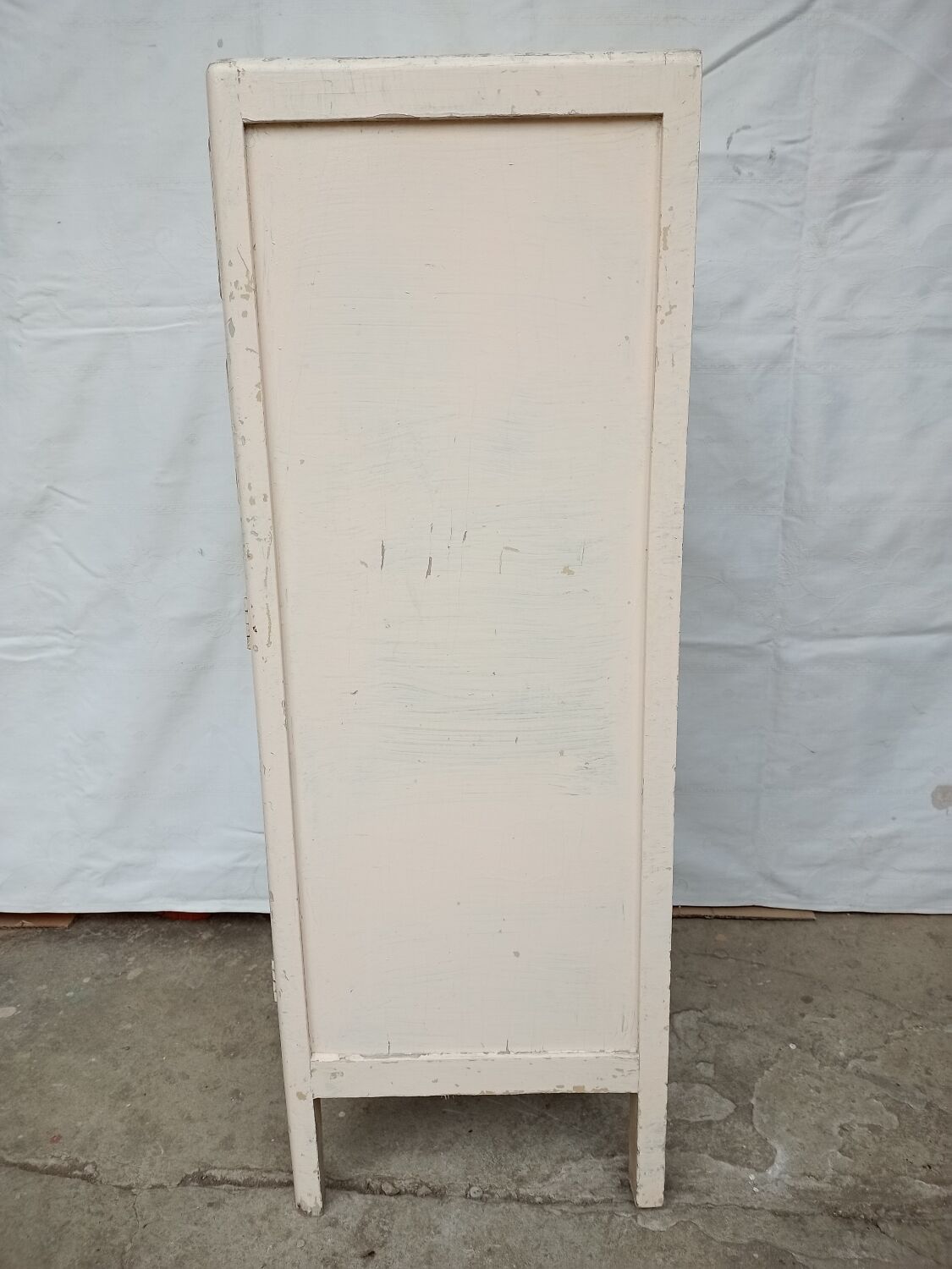 Old Parisian type entrance furniture
