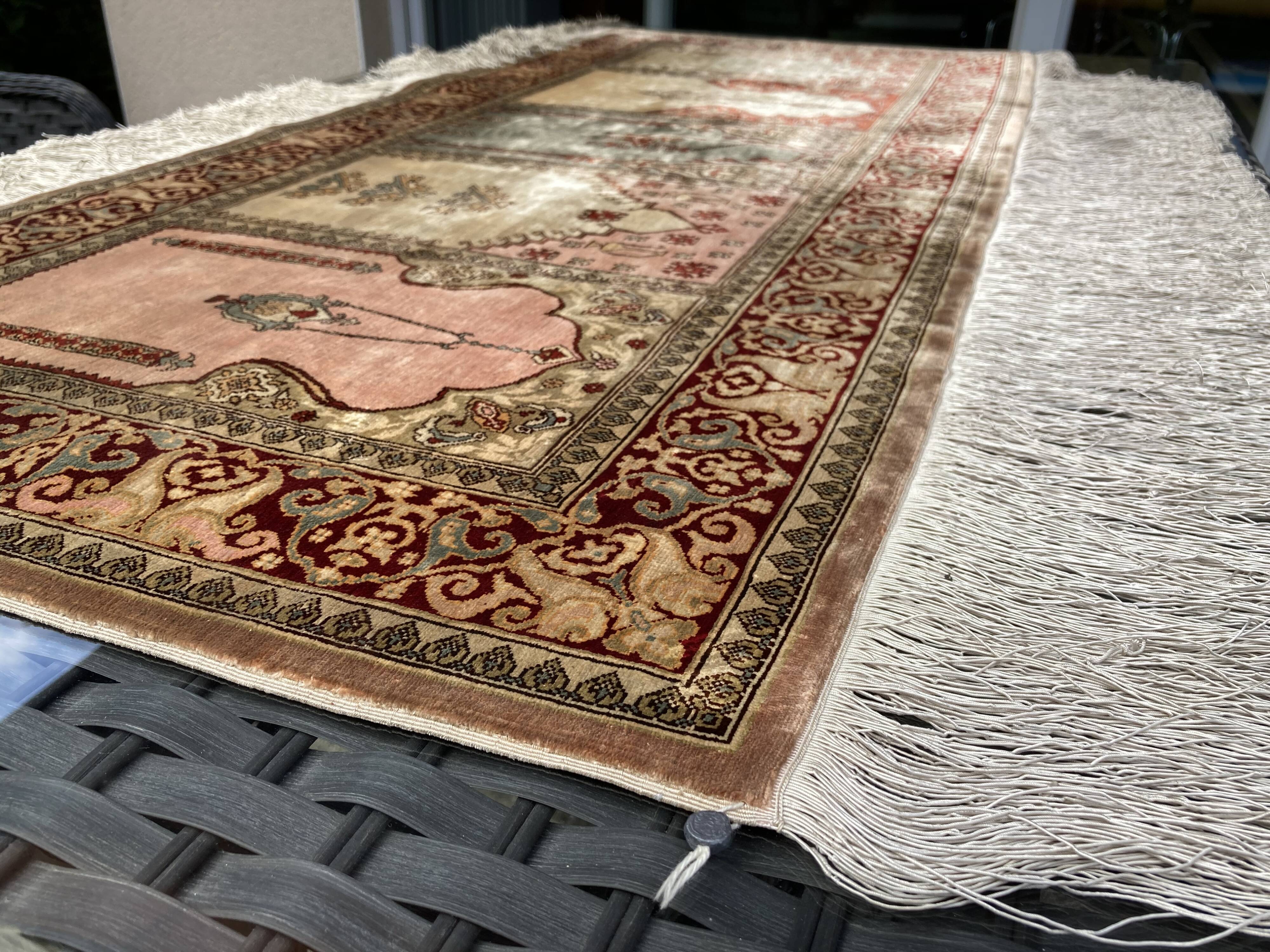 Tapis Istanbul en Soie Signé