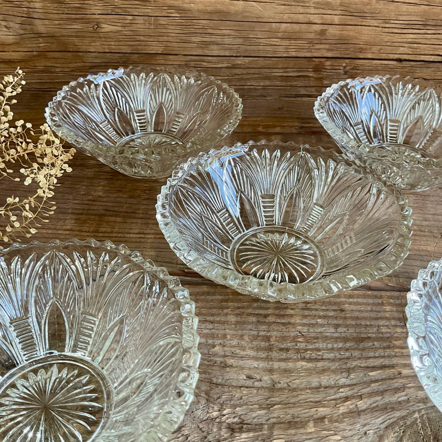 5 coupelles en verre ciselé vintage