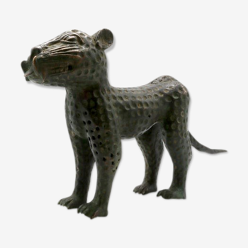 Ancient bronze leopard - Nigeria