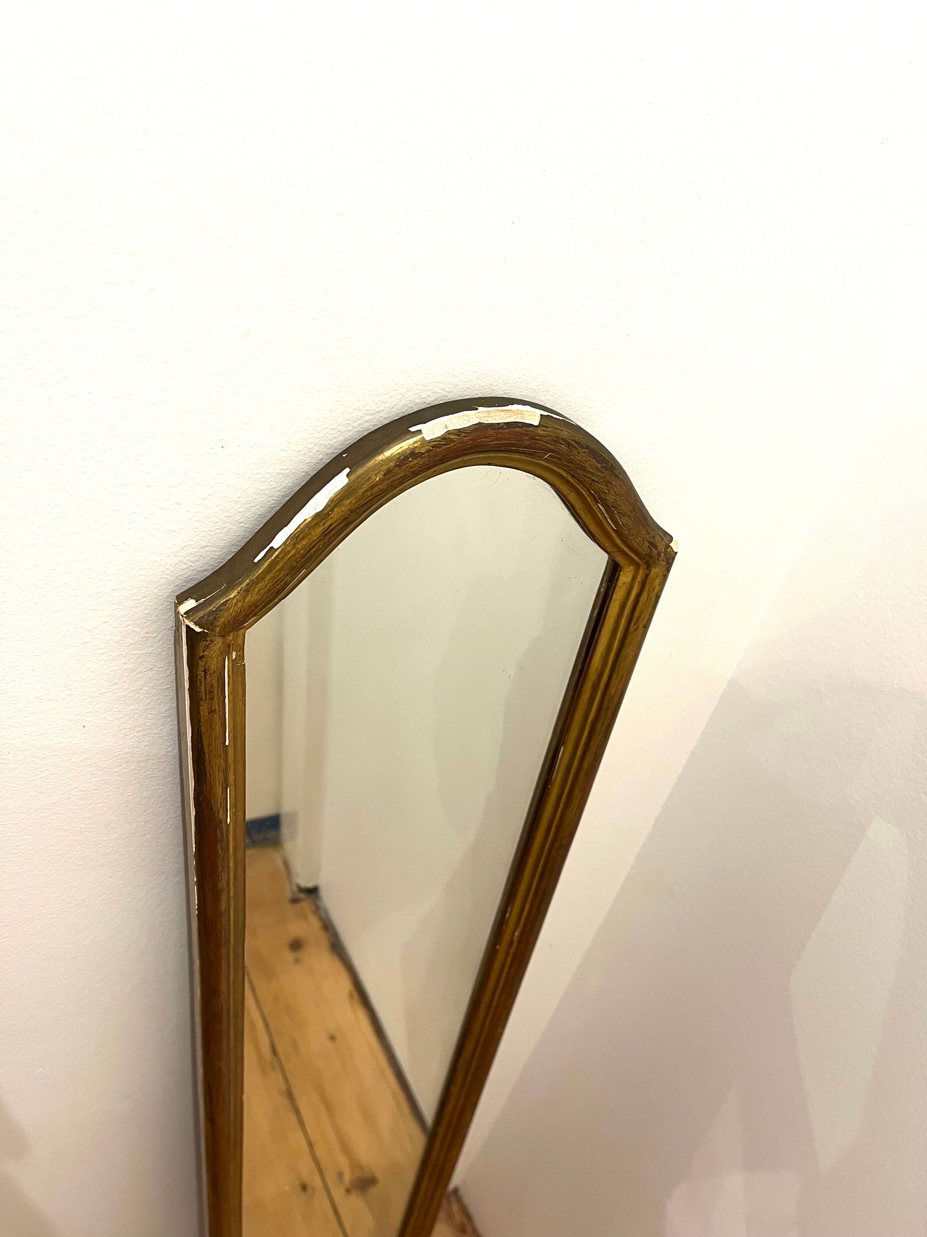 Mirror golden frame