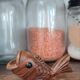 Duo de poissons porte-cure-dents vintage en bois sculpté