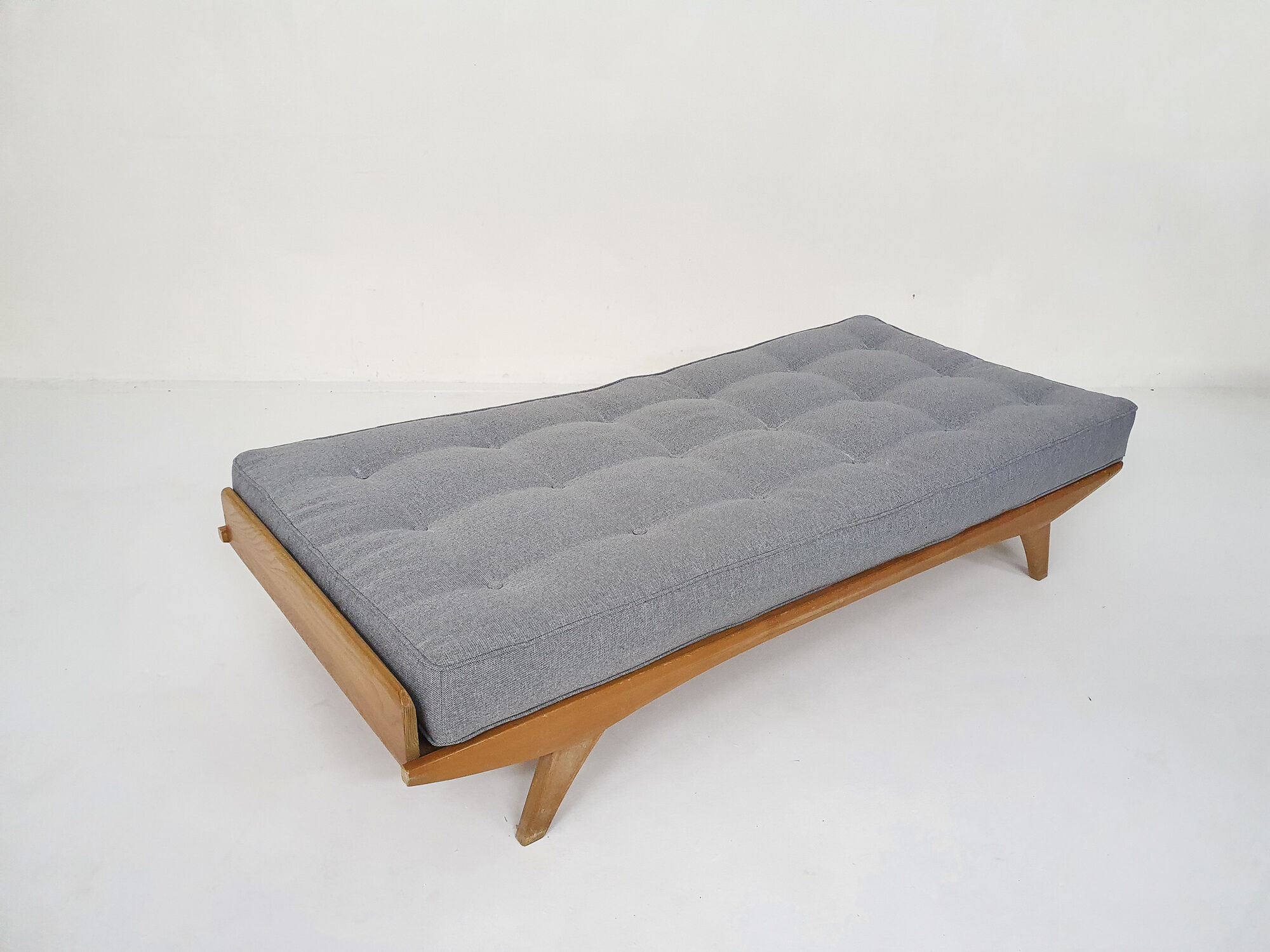 Ashwood daybed by Holma, Switzerland 1950's