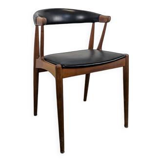 Scandinavian armchair in teak by Johannes Andersen Model BA113