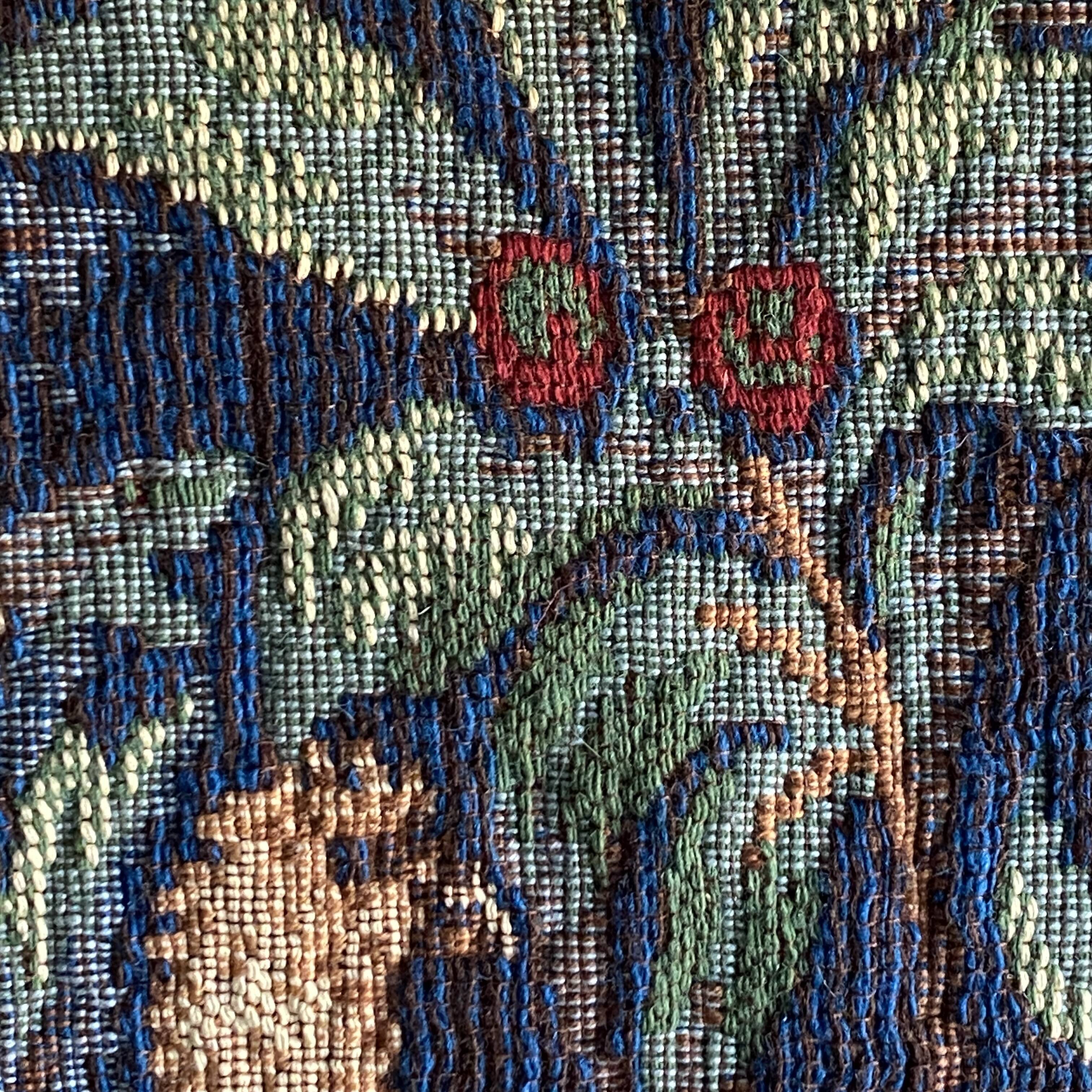 Tapisserie d'Halluin numérotée - couple de faisans buvant à la fontaine sur verdure