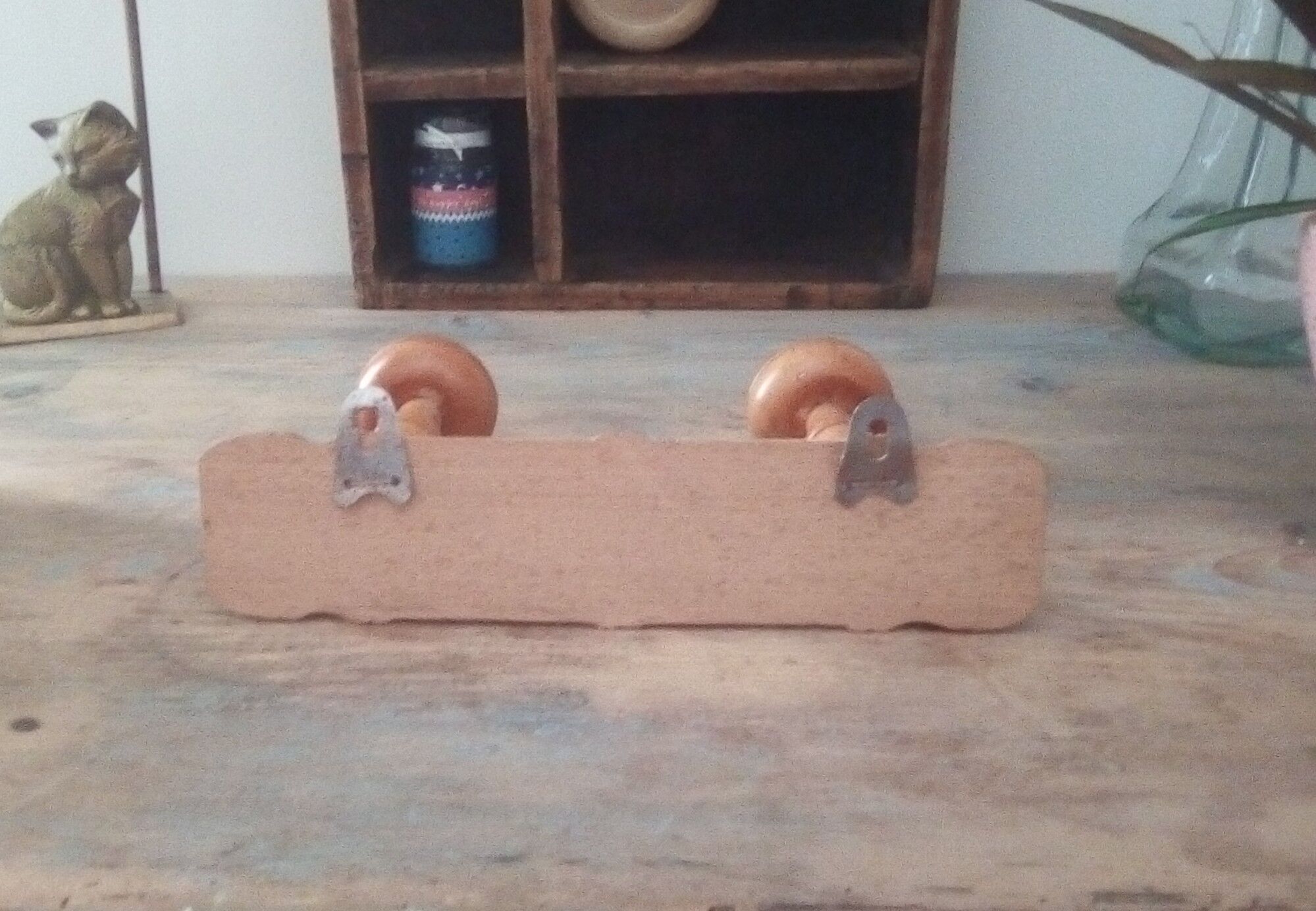 Vintage wall coat rack in wood circa 60/70 years