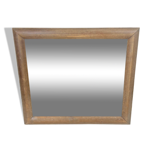 Miroir piqué, cadre