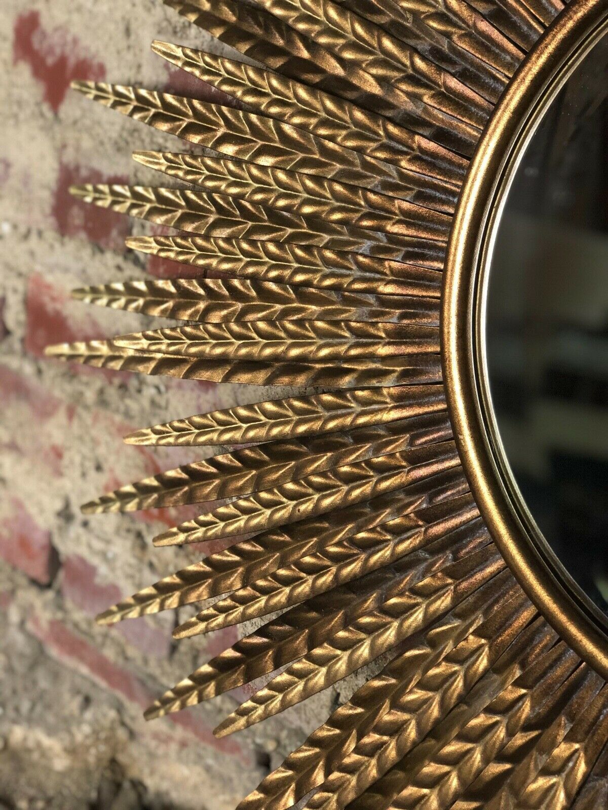 Sun mirror with golden bevelled flat mirror - 87 cm