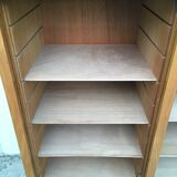 Curtain filing cabinet
