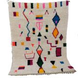 Handmade moroccan berber rug 138 x 104 cm