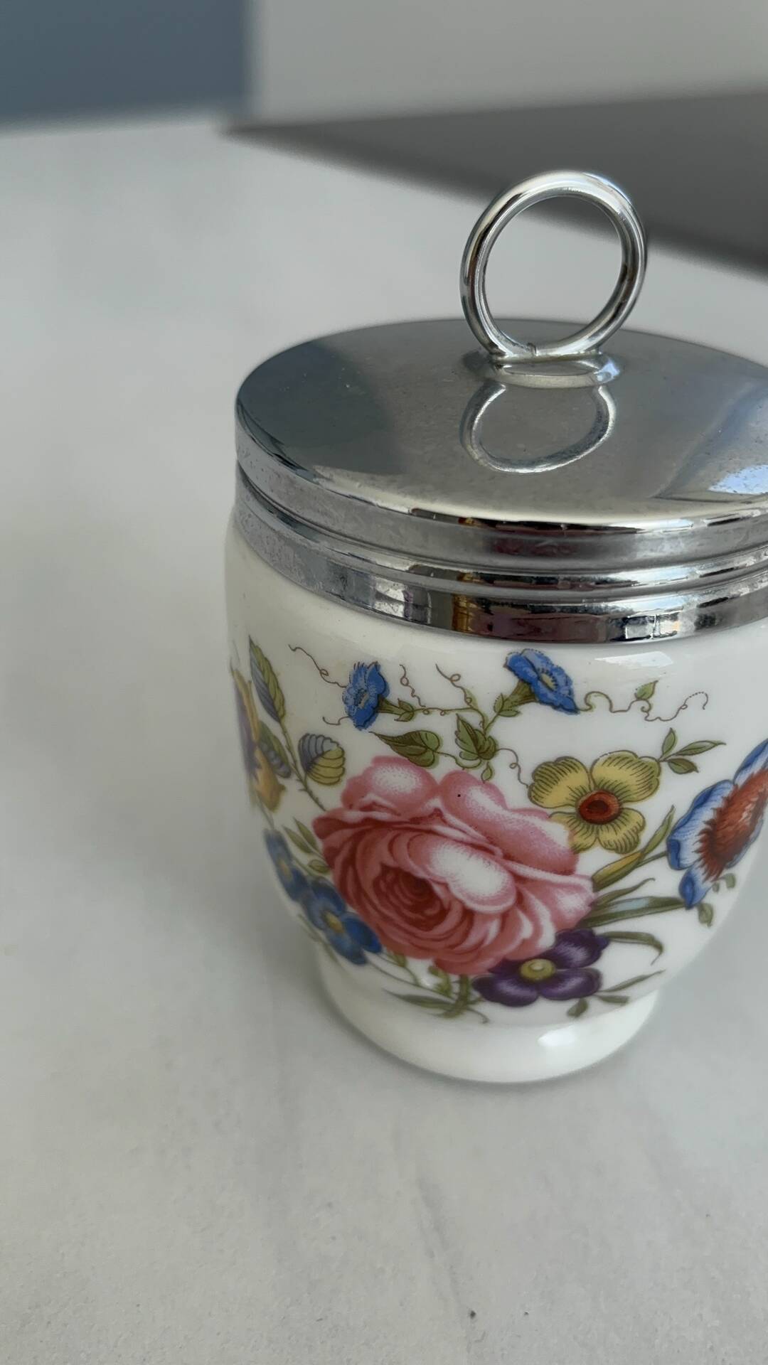 Egg Coddler Royal Worcester flower rose – Porcelain egg cup