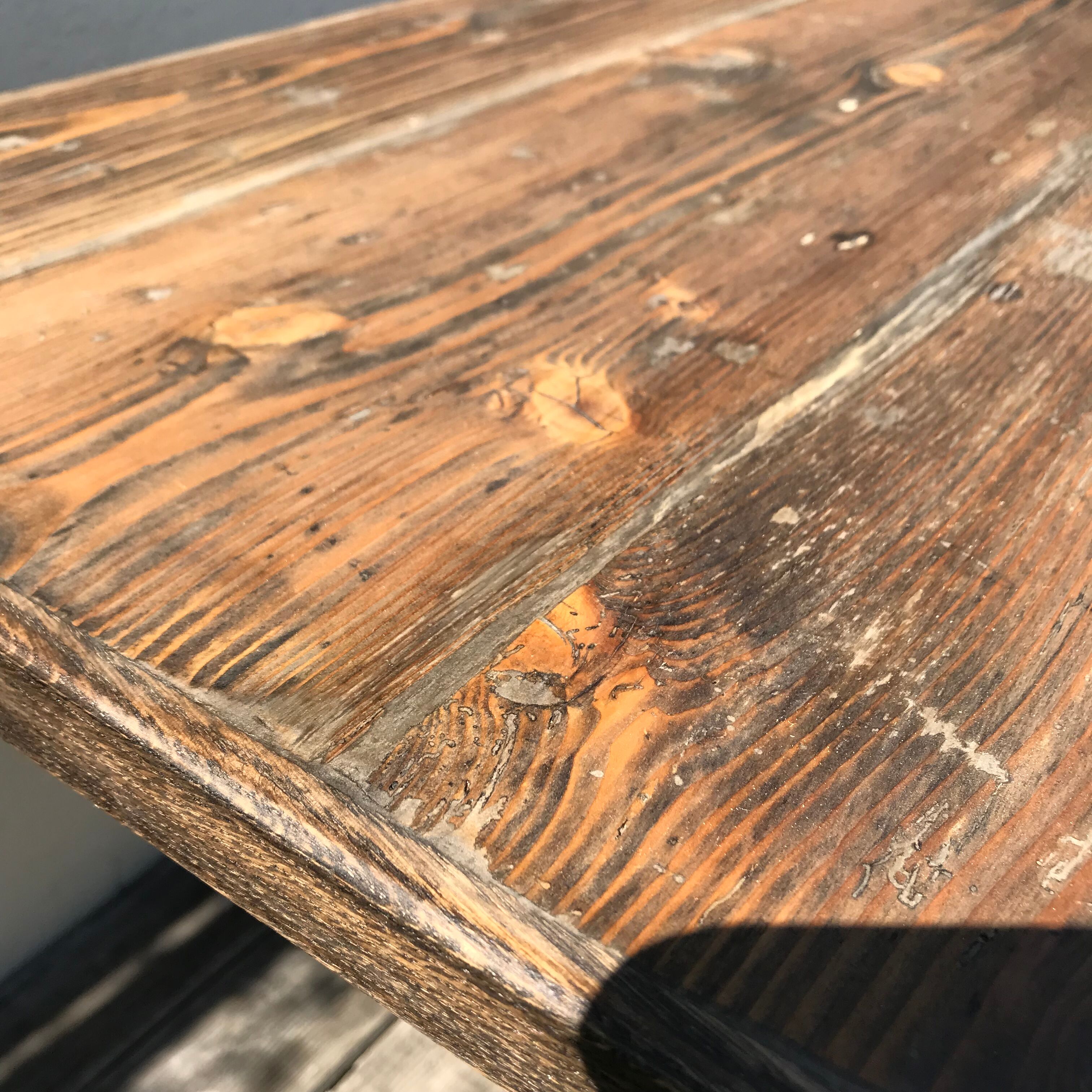 Old bistro table 6 people