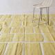 Tapis jaune contemporain