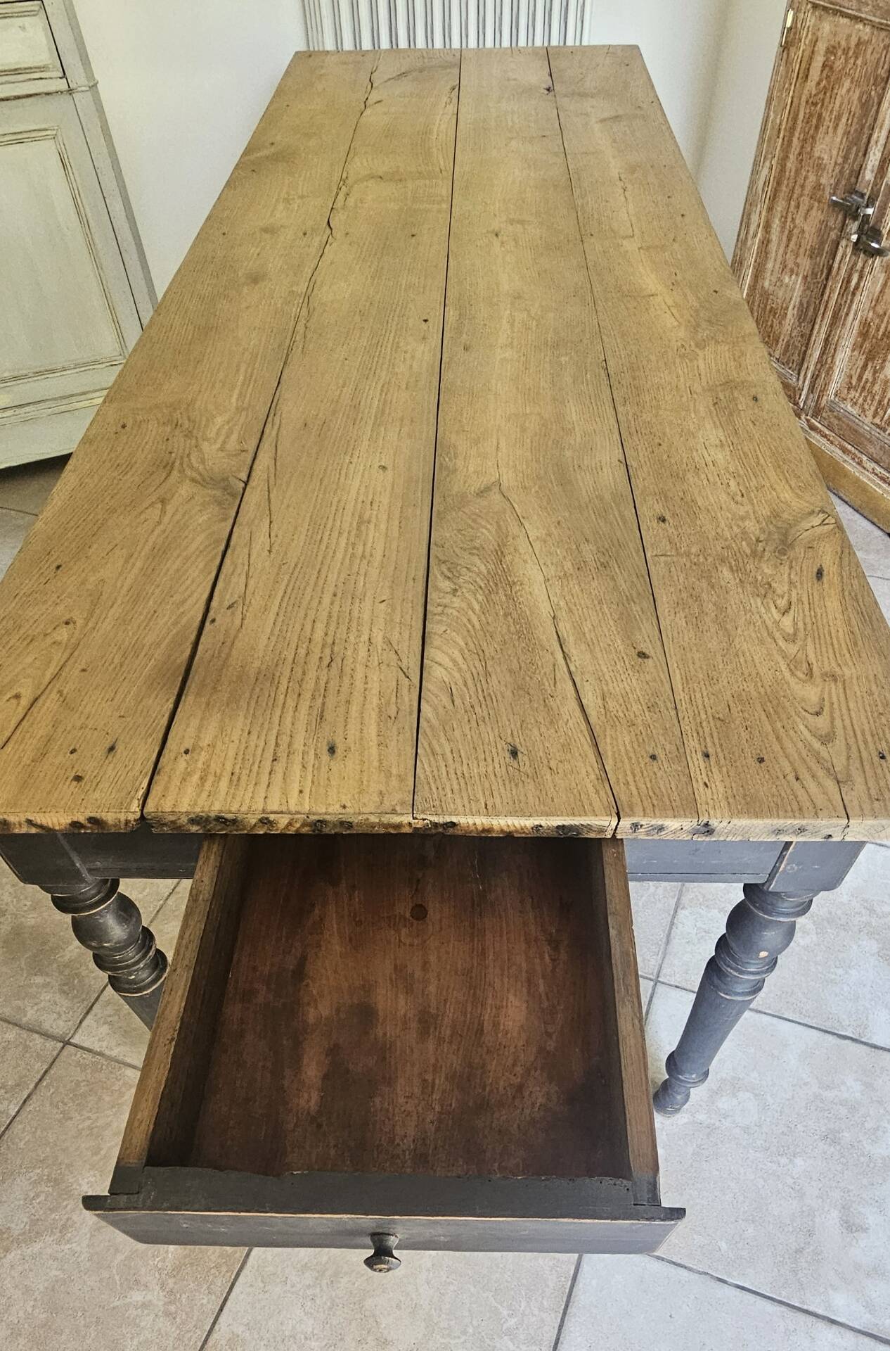 Table de ferme chêne massif 250cm d’office vintage 10-12 personnes