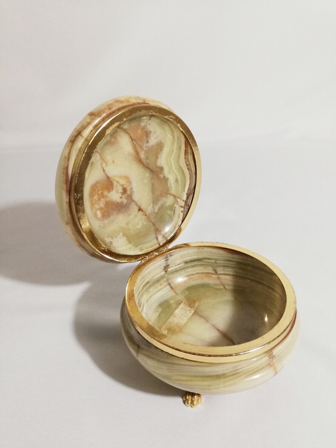 Alabaster jewelry box