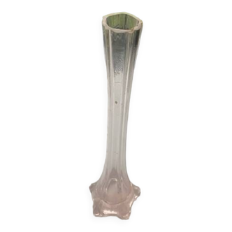 Vase soliflore en verre rose pastel a facettes ancien art deco