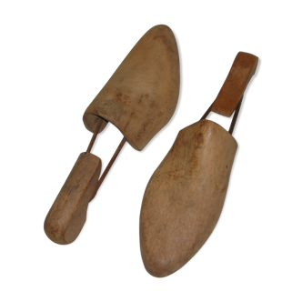 Paire d'embauchoirs forme à chaussure en bois & métal T.8,50