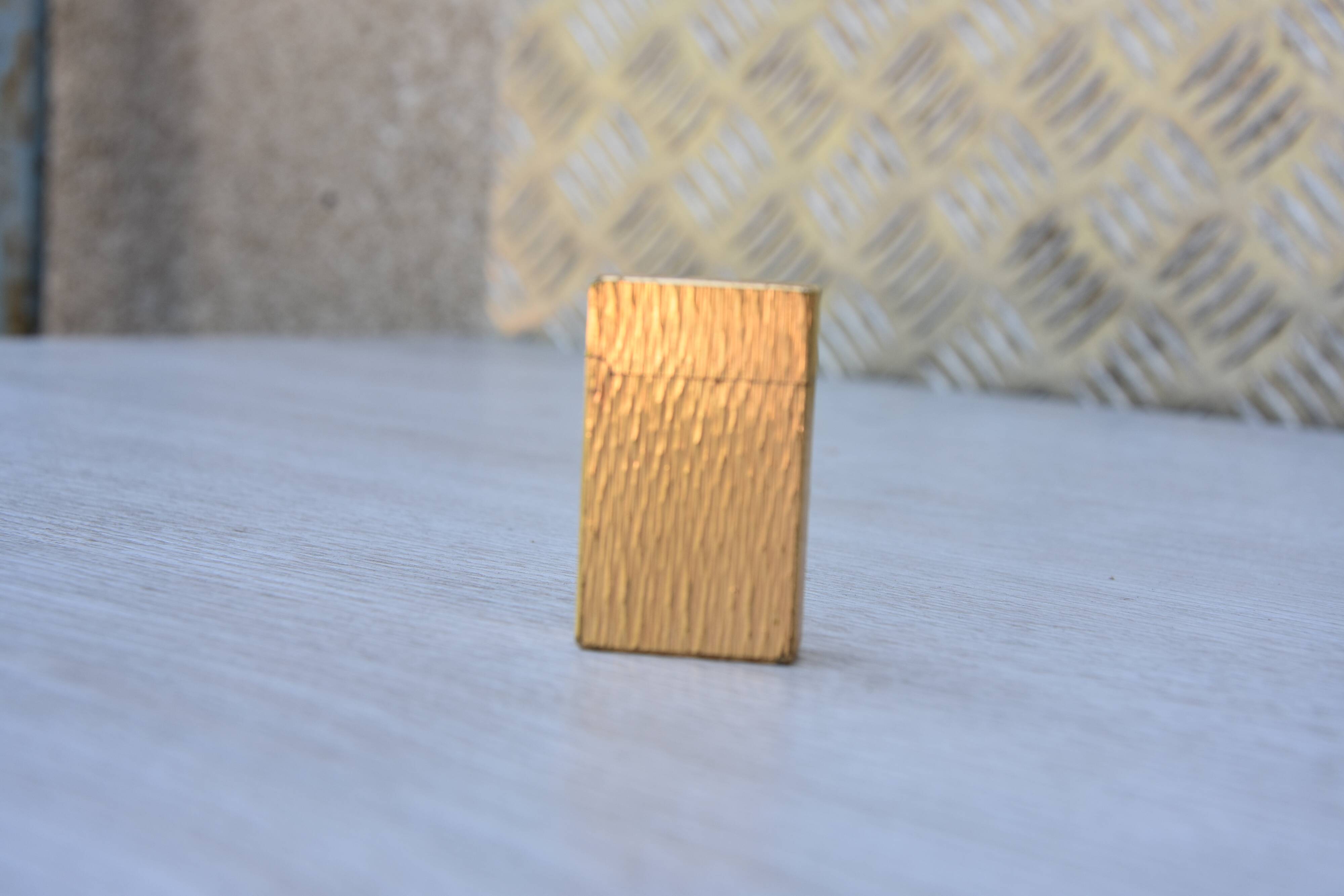 Briquet myon