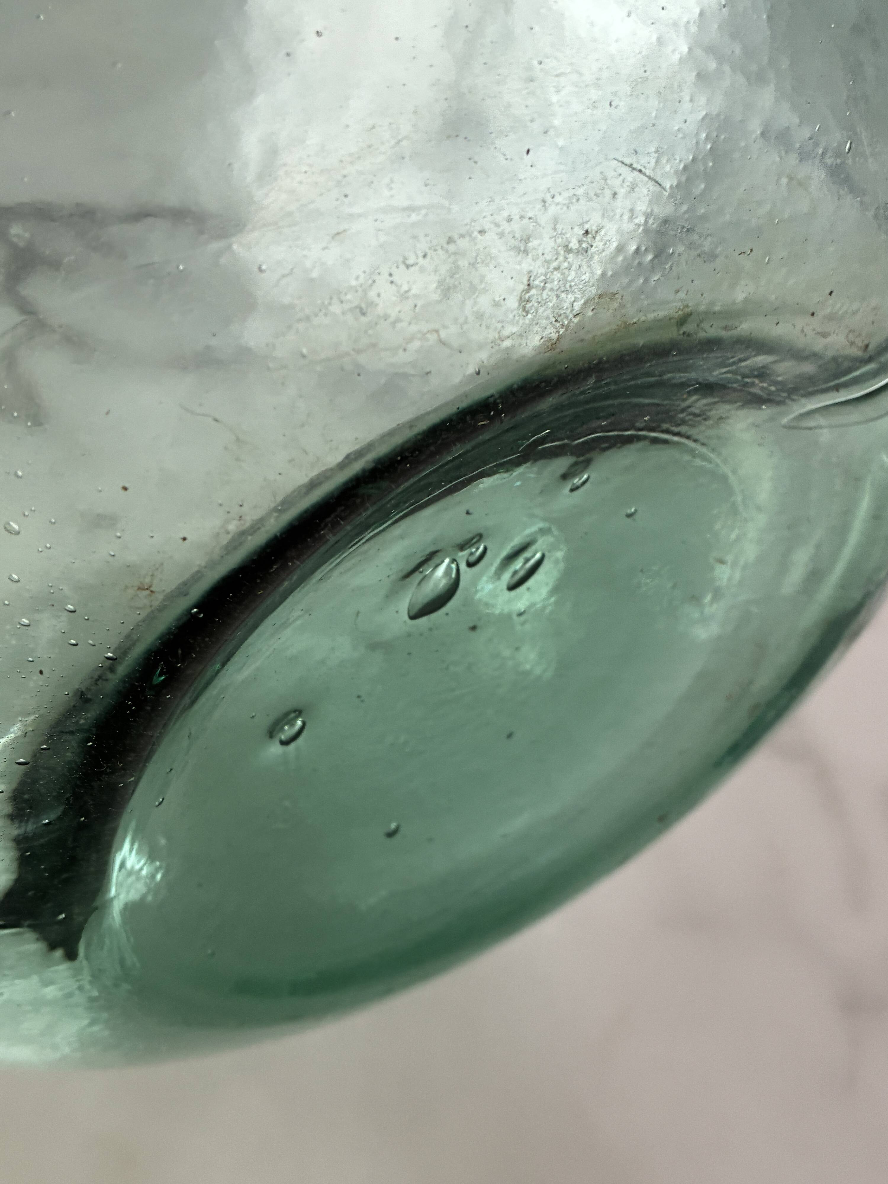 Give me 10 turquoise blue jeans.