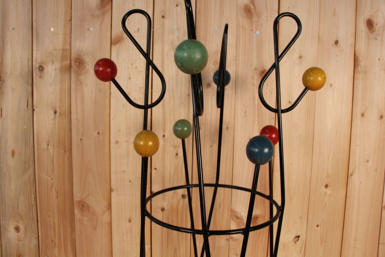 Coat rack
