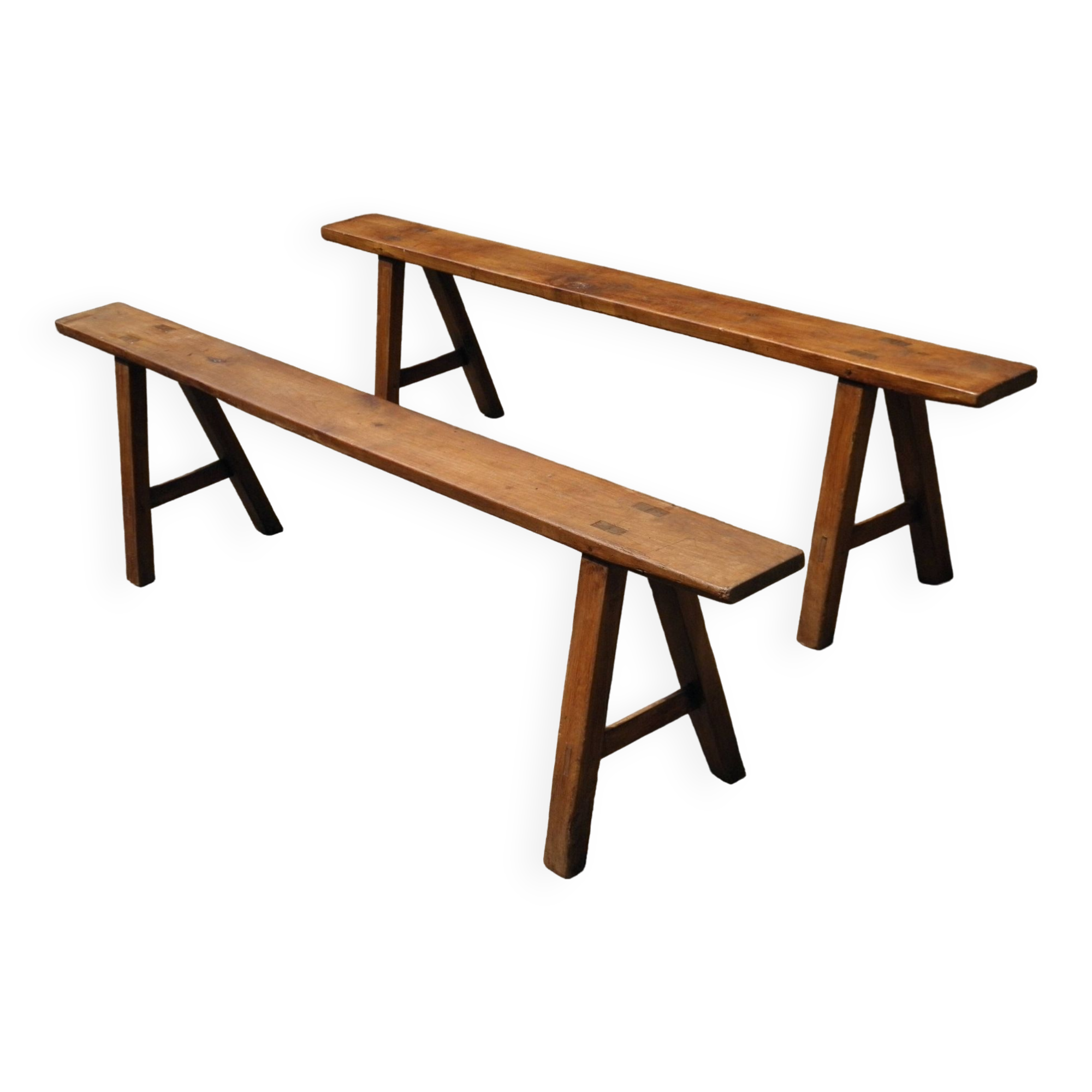 Paire de bancs de ferme en merisier 183 cm.