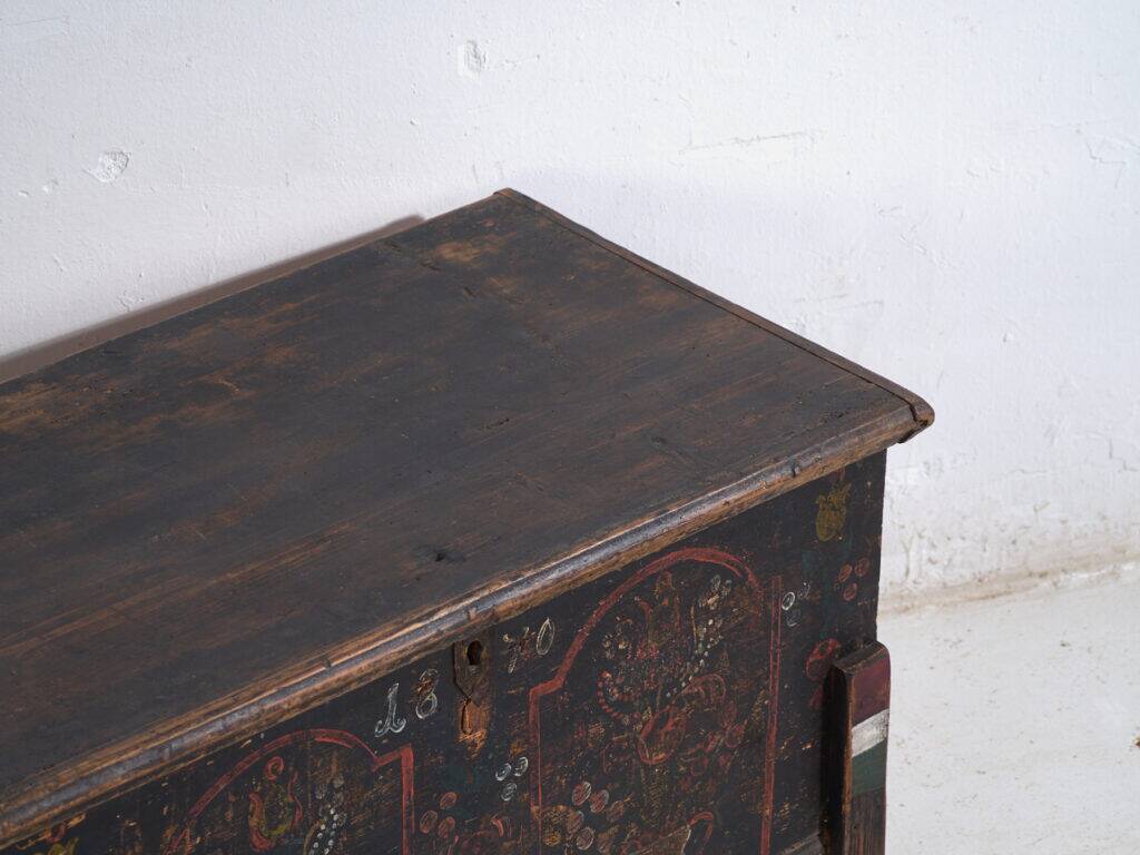 Antique pine wood chest – Central Europe (circa 1870)