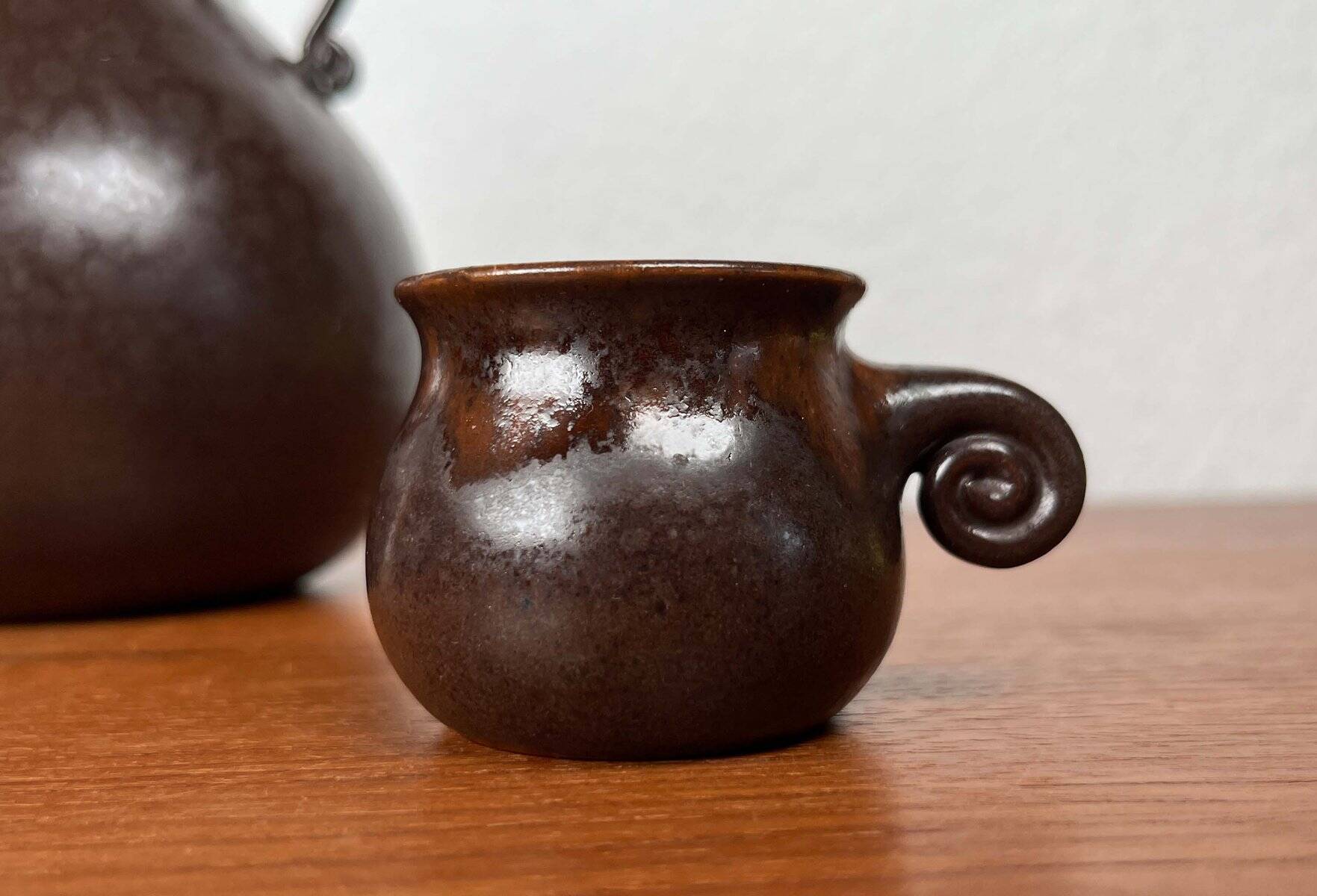 Mid-Century Modern German Studio Pottery Jug with Mugs by Melitta Teubner, 1960s, Set of 4