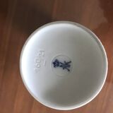 Vase cylindrique Kaiser en biscuit