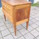petite commode d époque louis XVI en noyer du 18e siécle