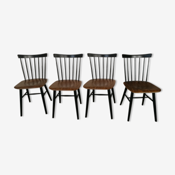 Set of 4 Scandinavian chairs with two-tone bars