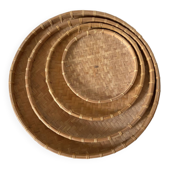 Round nesting trays in woven bamboo