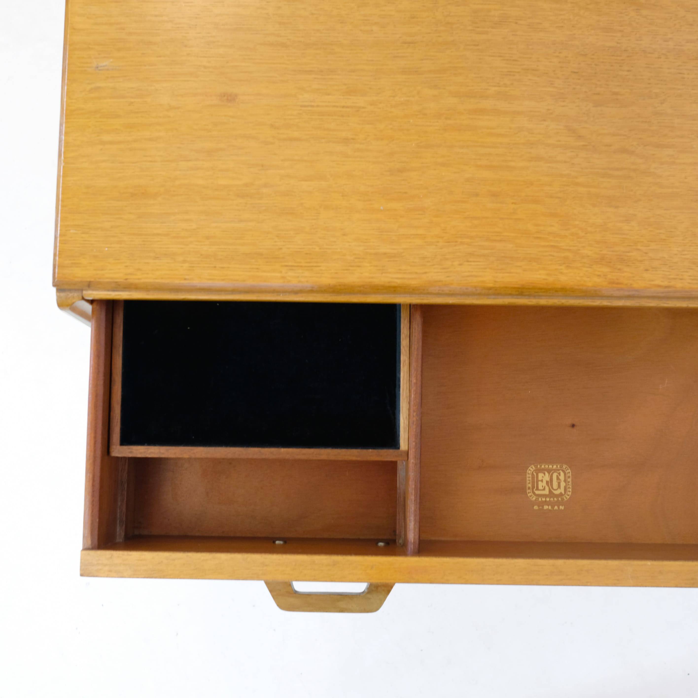 Ernest Gomme for G Plan, hairdresser from the 60s.