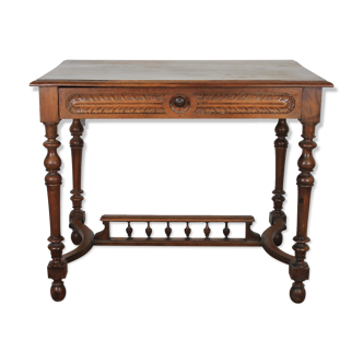 Renaissance desk table