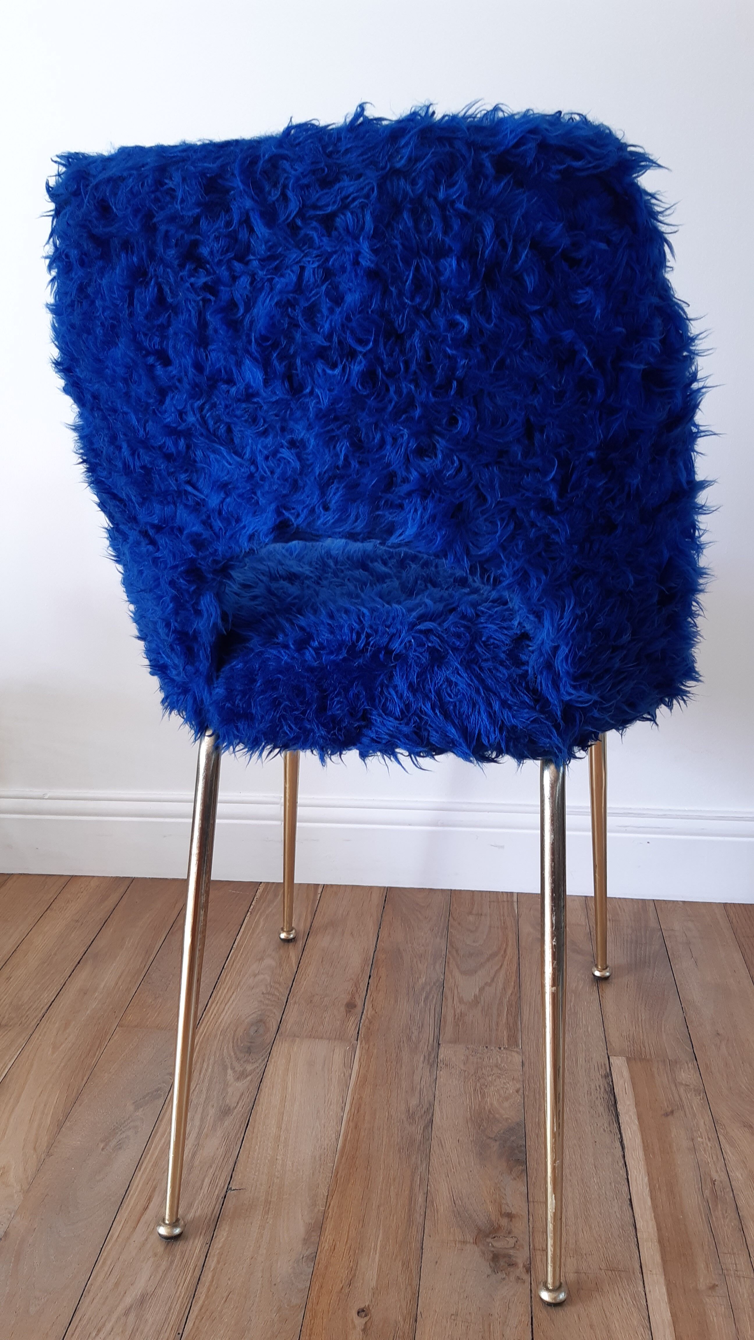 Chair in royal blue moumoute and brass legs 60s