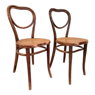 Paire de chaises n°28 de Thonet XXe siècle