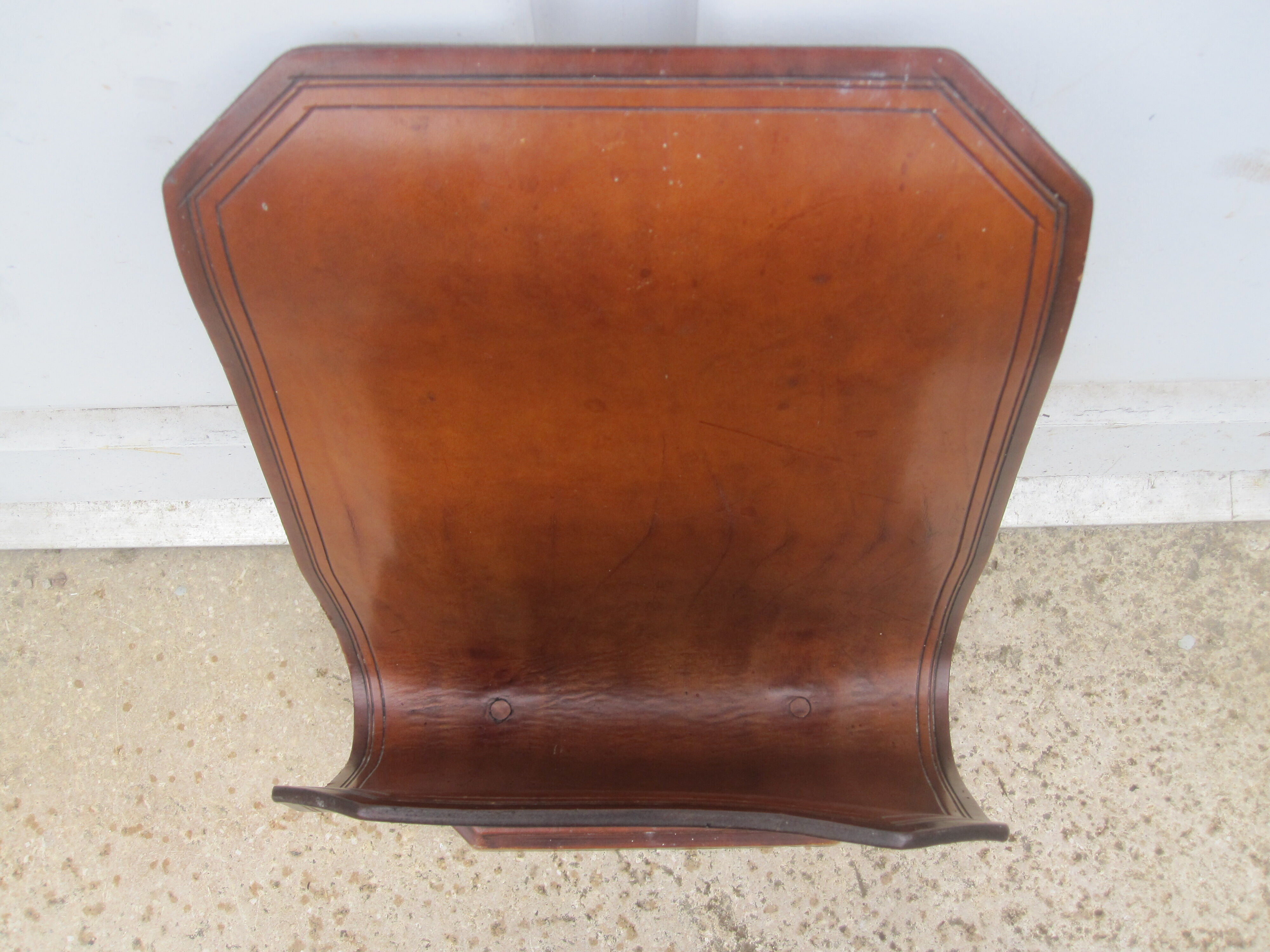 Review door signed leathers Pierrick Wiel